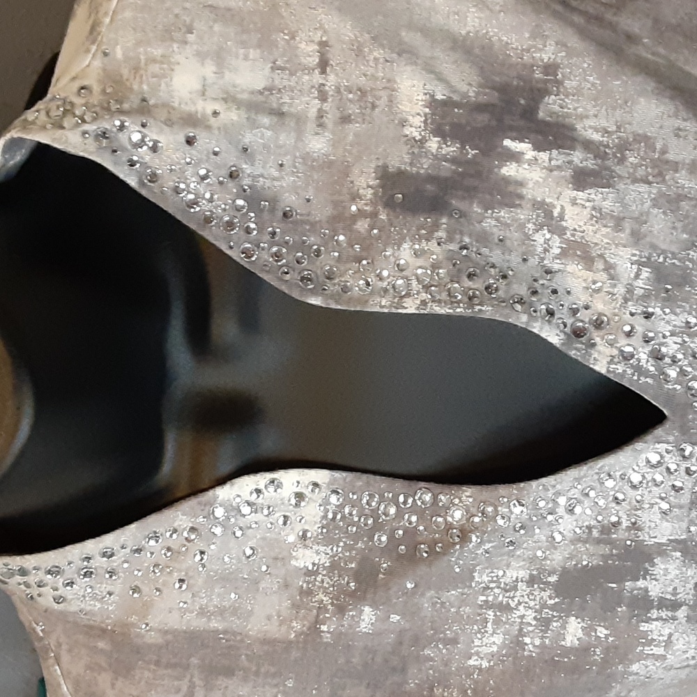 Ruby Rd. Silver And White Tunic Top - image 2